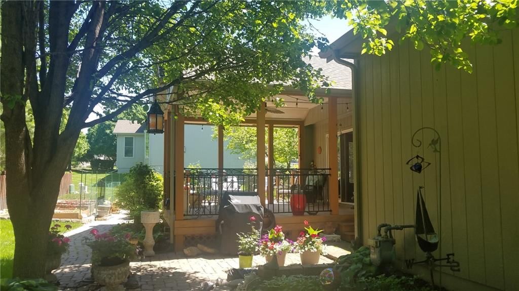 Covered patio at 8319 Laurelwood Street, Lenexa, KS 66219