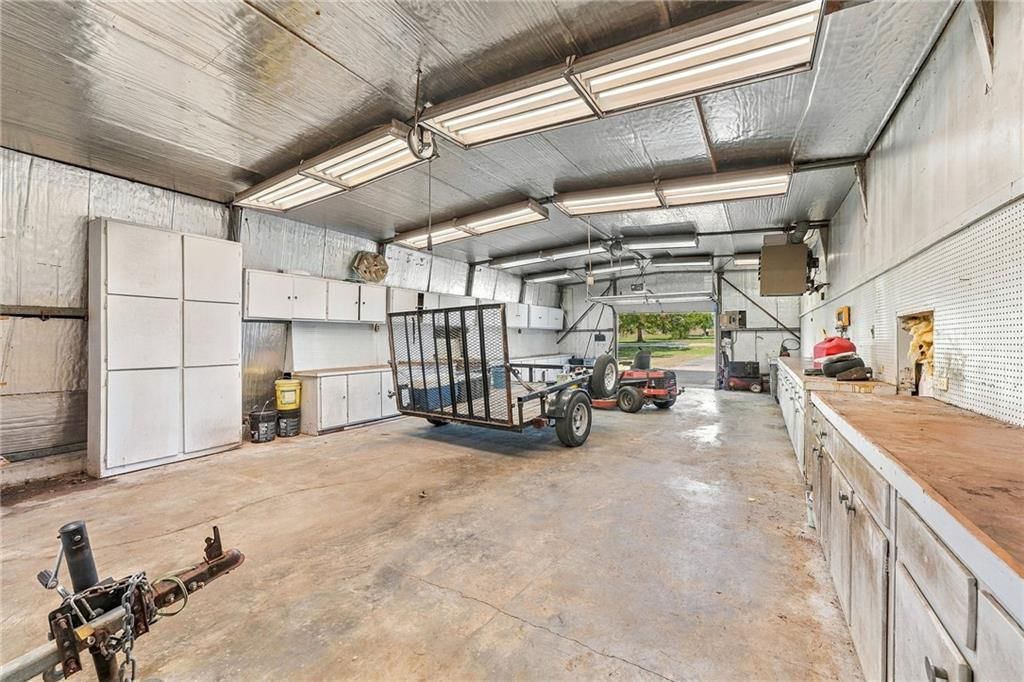 Photo 32 of 47 - 5905 E 210th Street, Belton, MO 64012