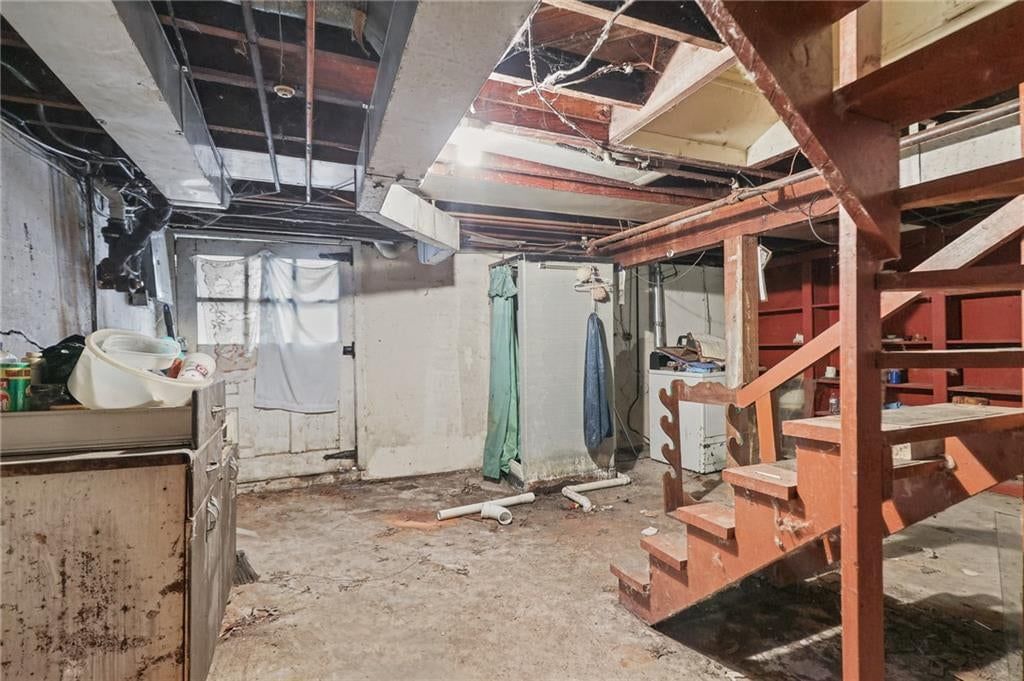 Photo 24 of 27 - 8932 E 66th Street, Raytown, MO 64133