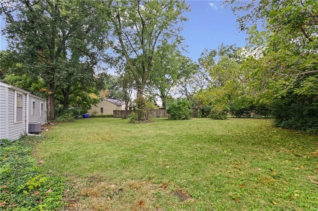 Big backyard and flat lot at 8932 E 66th Street, Raytown, MO 64133