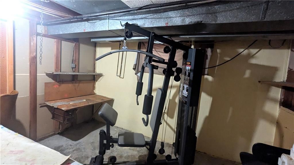Home gym at 8507 Spring Valley Road, Raytown, MO 64138