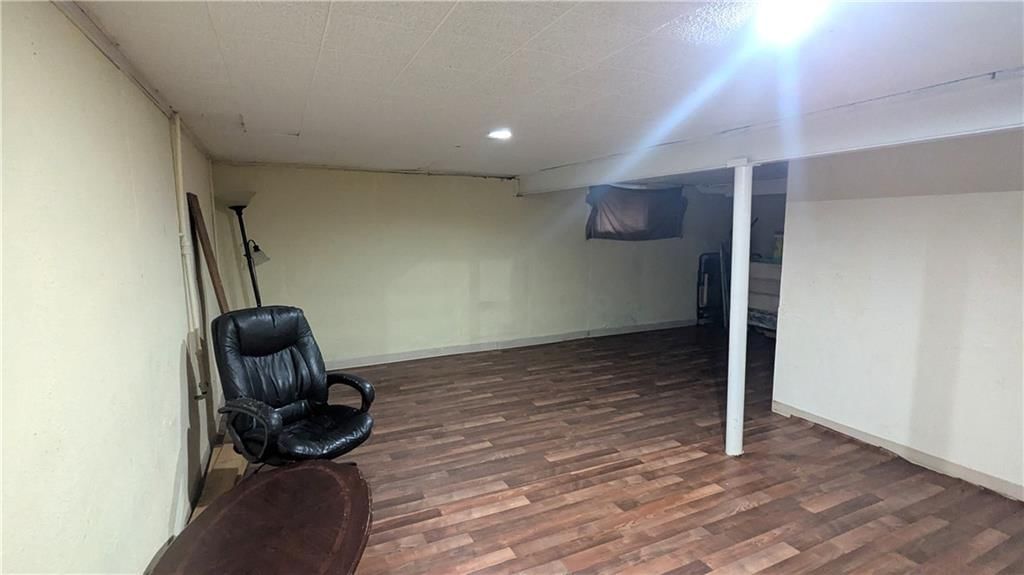 Photo 31 of 34 - 8507 Spring Valley Road, Raytown, MO 64138