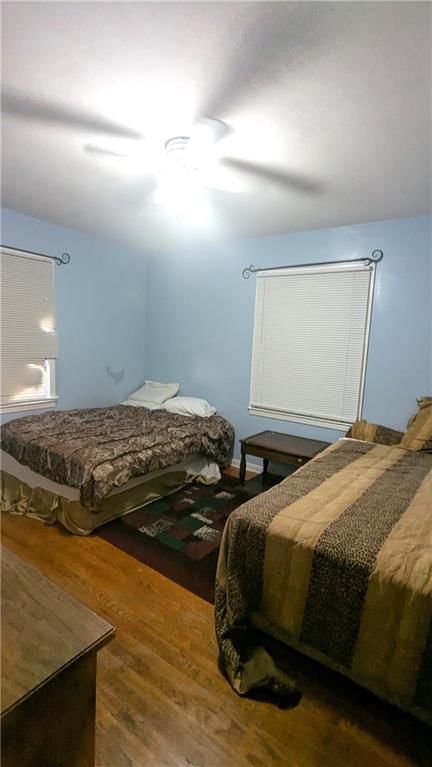 Photo 21 of 34 - 8507 Spring Valley Road, Raytown, MO 64138