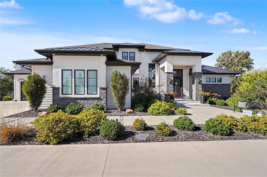 27550 W 120th Place, Olathe, KS: listing photo 3