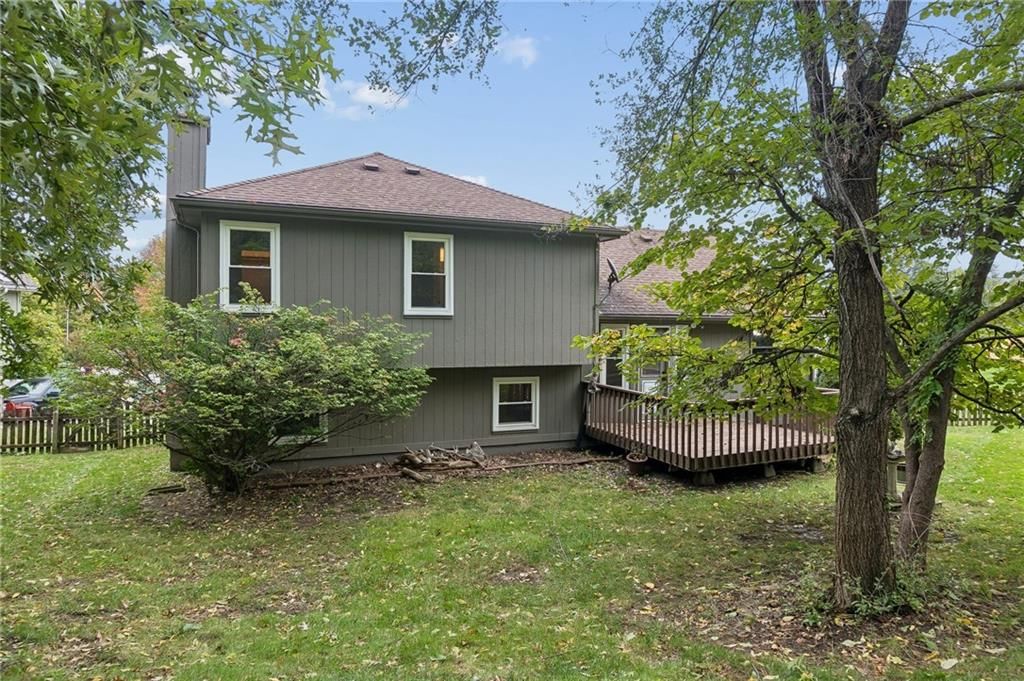 Photo 35 of 35 - 7606 NW 73rd Court, Kansas City, MO 64152