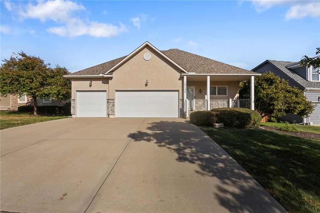 12133 S Valley Road, Olathe, KS