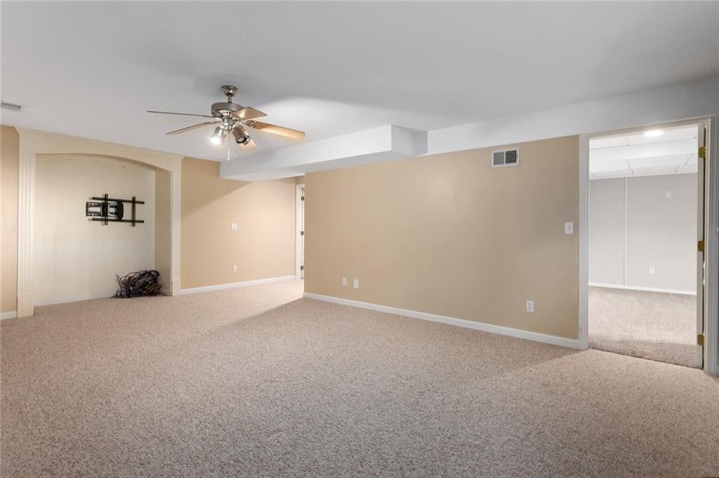 Recessed lighting at 12133 S Valley Road, Olathe, KS 66061