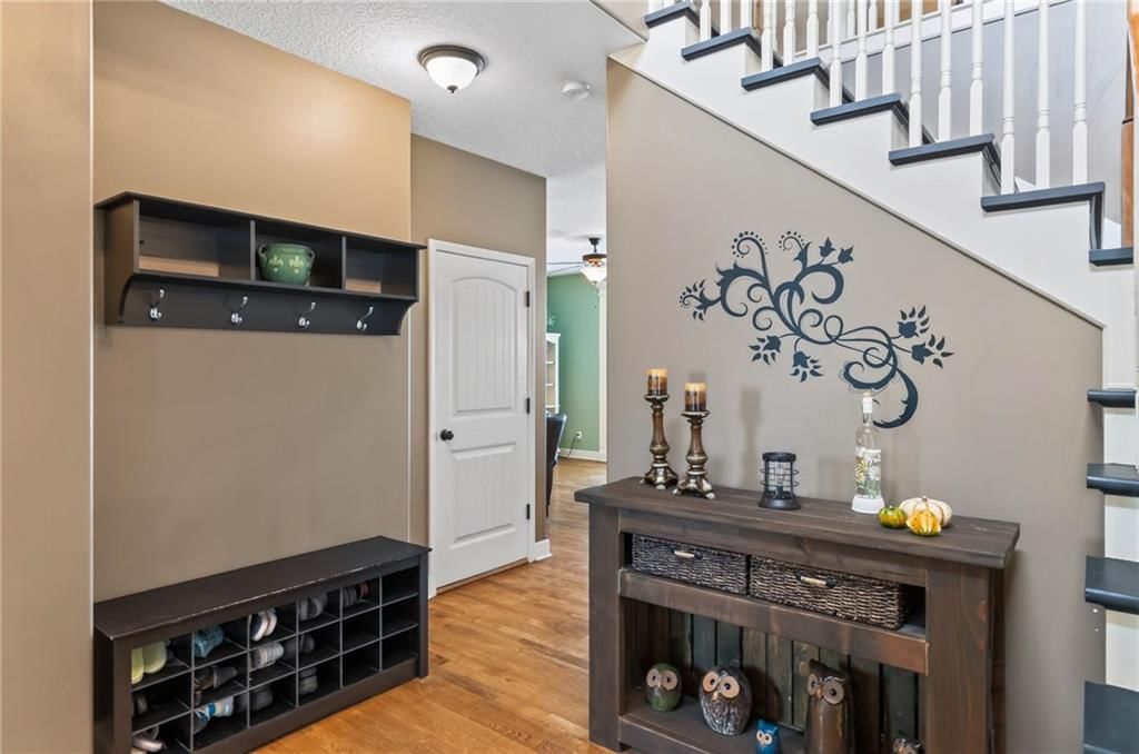 Photo 10 of 47 - 406 Buck Court, Kearney, MO 64060