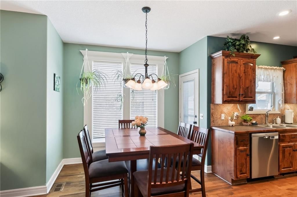Photo 20 of 47 - 406 Buck Court, Kearney, MO 64060