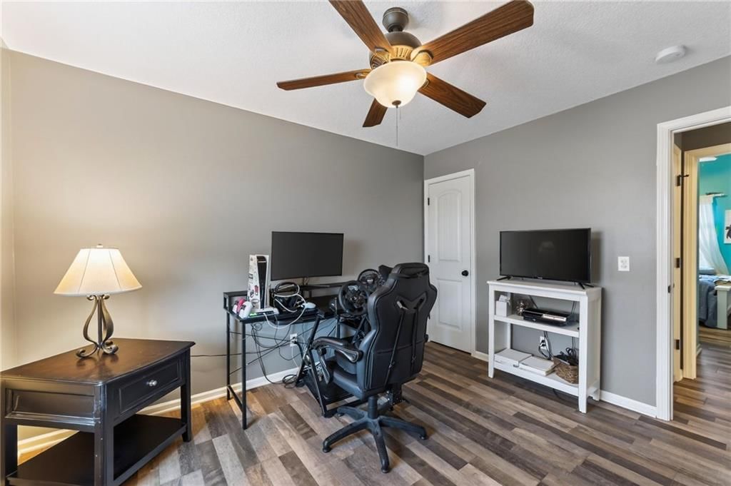 Photo 33 of 47 - 406 Buck Court, Kearney, MO 64060