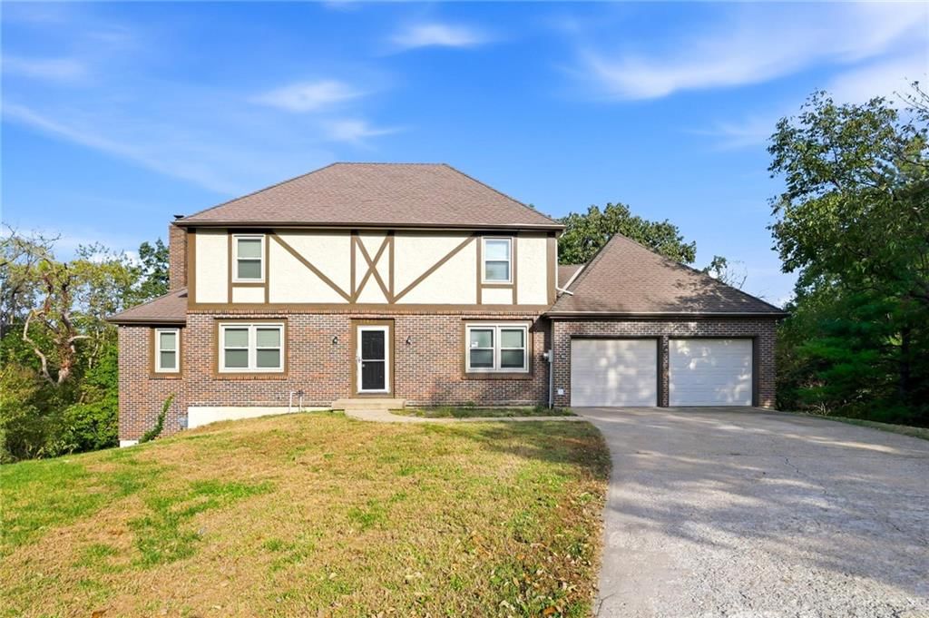 17422 W 70th Street, Shawnee, KS