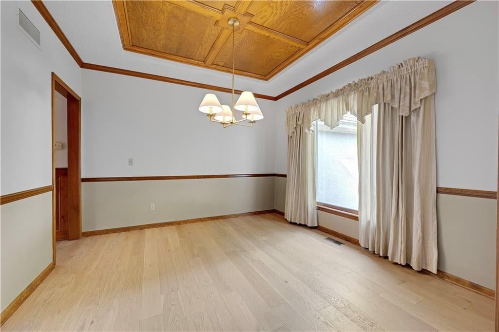 Photo 5 of 48 - 15221 W 84th Terrace, Lenexa, KS 66219