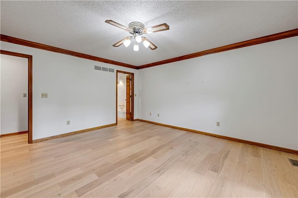 Photo 28 of 48 - 15221 W 84th Terrace, Lenexa, KS 66219