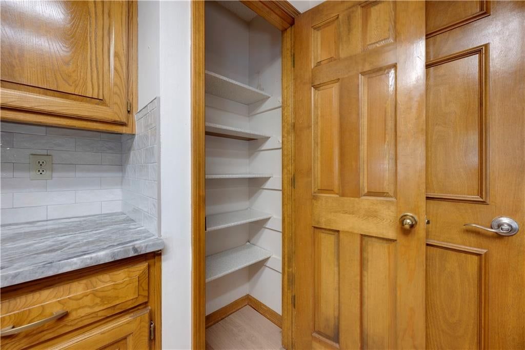 Photo 20 of 48 - 15221 W 84th Terrace, Lenexa, KS 66219
