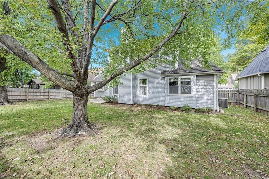 Photo 44 of 48 - 15221 W 84th Terrace, Lenexa, KS 66219