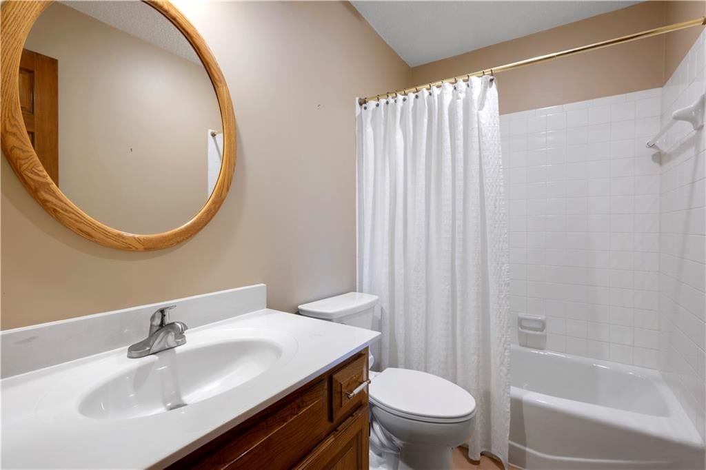 Photo 23 of 48 - 15221 W 84th Terrace, Lenexa, KS 66219