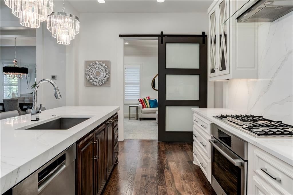 Photo 11 of 49 - 12720 W 161st Street, Overland Park, KS 66221