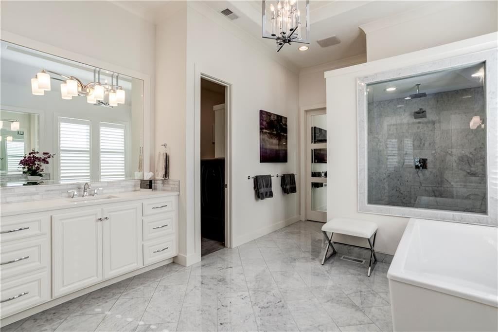 Photo 21 of 49 - 12720 W 161st Street, Overland Park, KS 66221