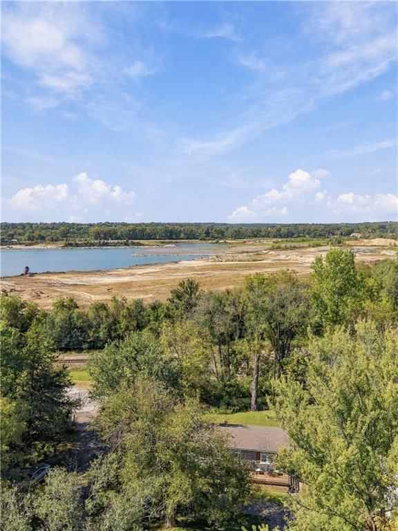 4845 Clare Road, Shawnee, KS: listing photo 2