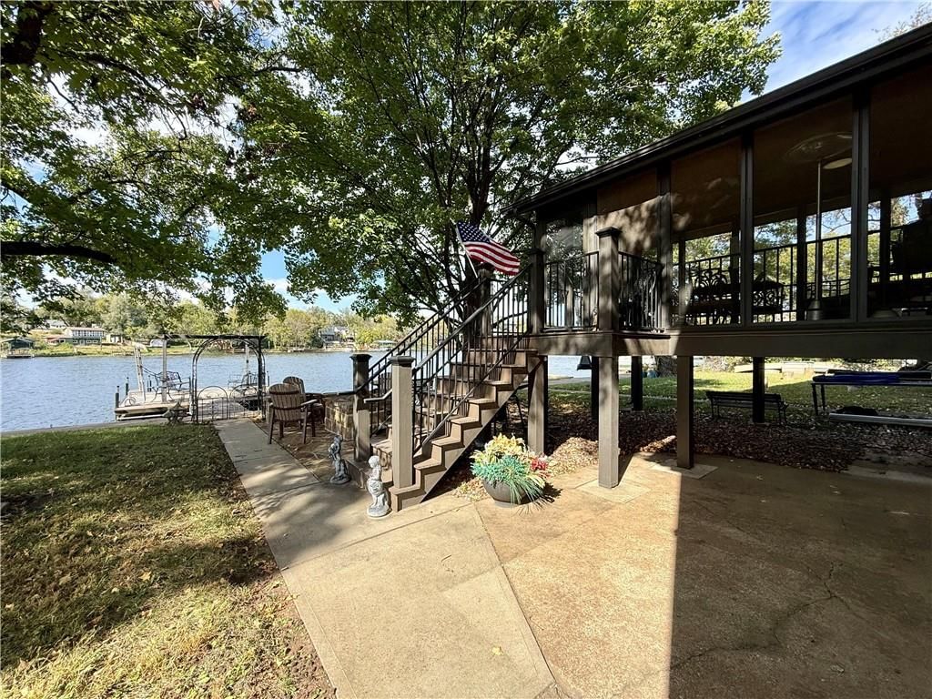 15836 Gardner East Road, Gardner, KS: listing photo 2