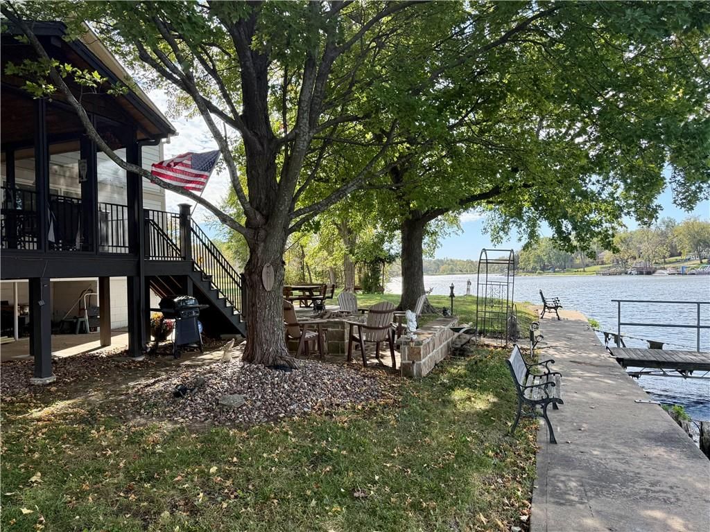 15836 Gardner East Road, Gardner, KS: listing photo 3