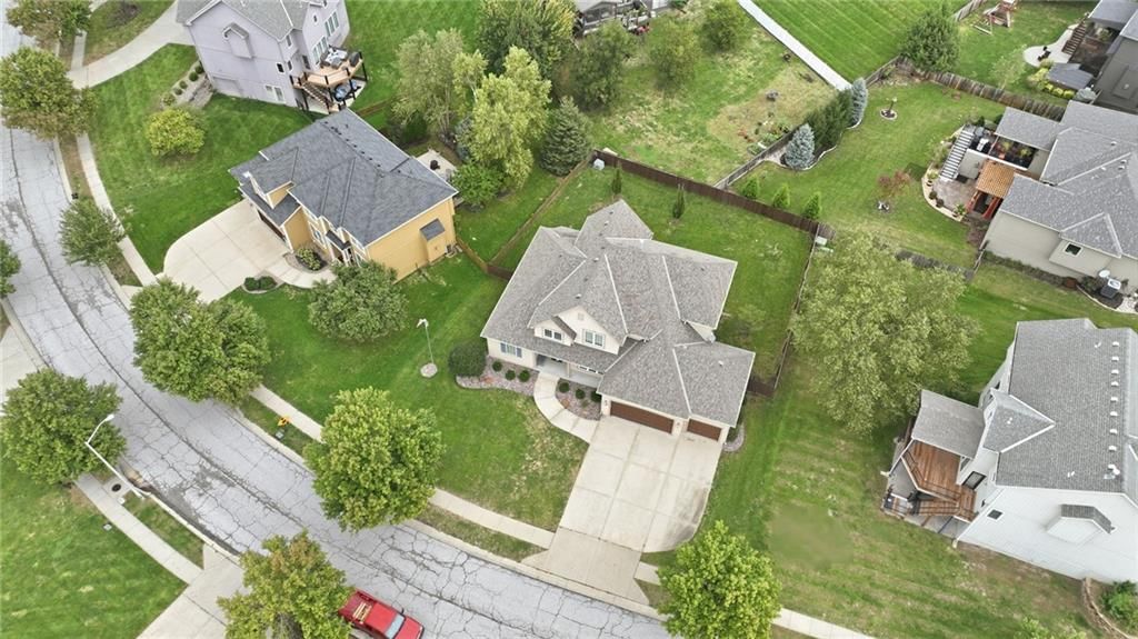 Photo 47 of 50 - 10303 N Dallas Avenue, Kansas City, MO 64154