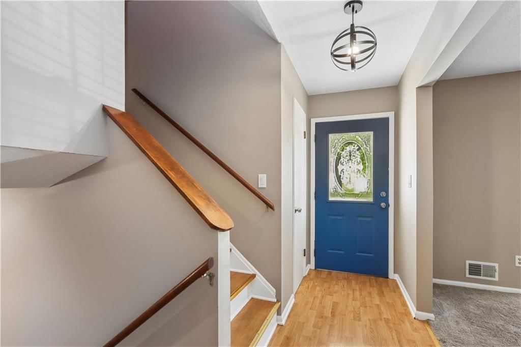 Photo 6 of 25 - 9532 Benson Street, Overland Park, KS 66212