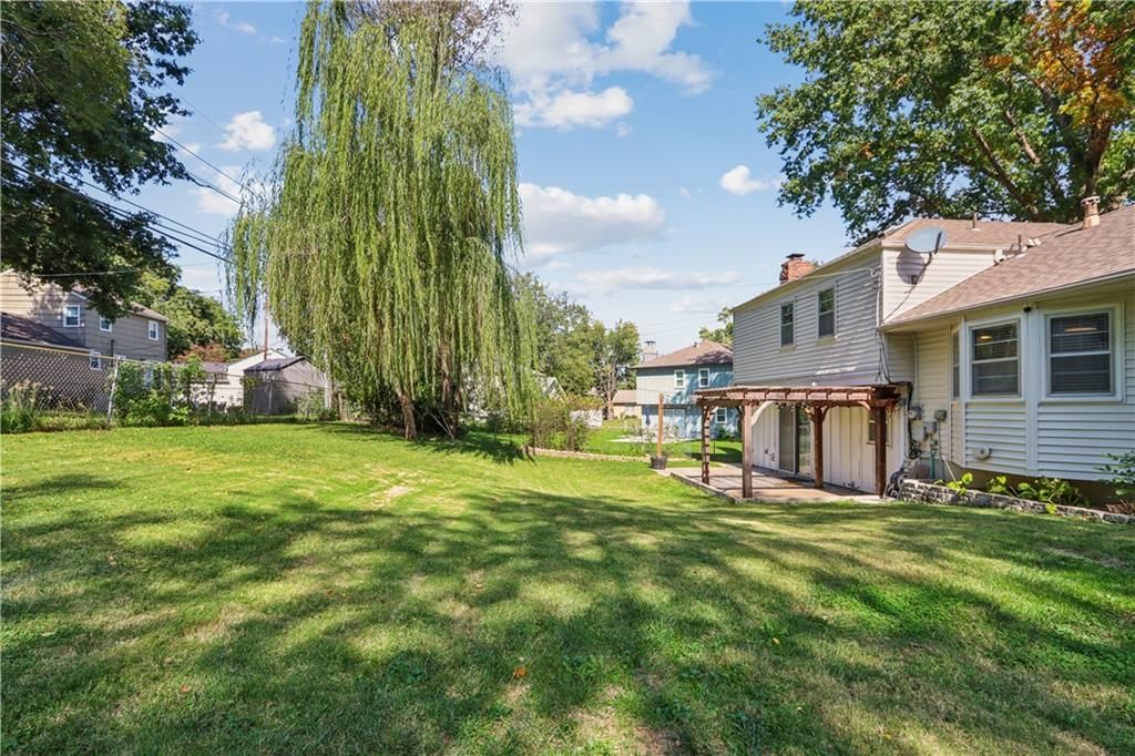 Photo 25 of 25 - 9532 Benson Street, Overland Park, KS 66212