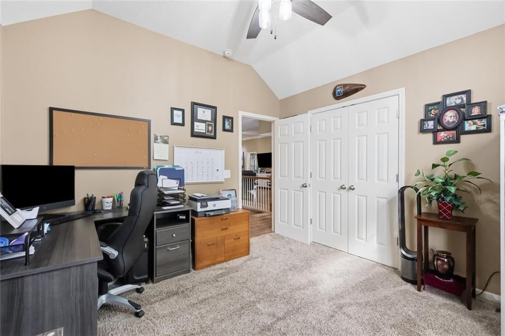 Photo 26 of 46 - 11226 N Belleview Avenue, Kansas City, MO 64155