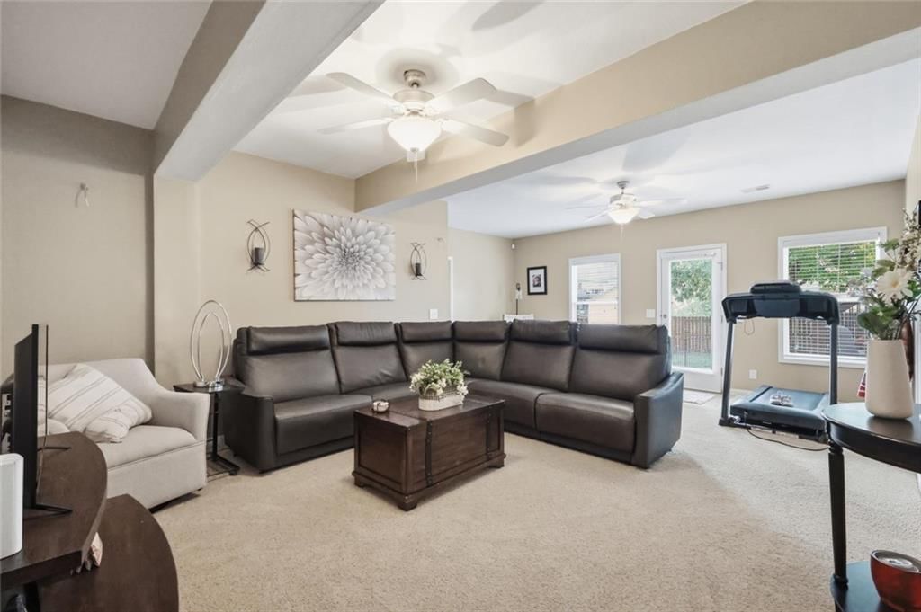 Finished basement at 11226 N Belleview Avenue, Kansas City, MO 64155