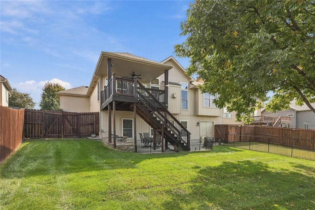 Photo 43 of 46 - 11226 N Belleview Avenue, Kansas City, MO 64155
