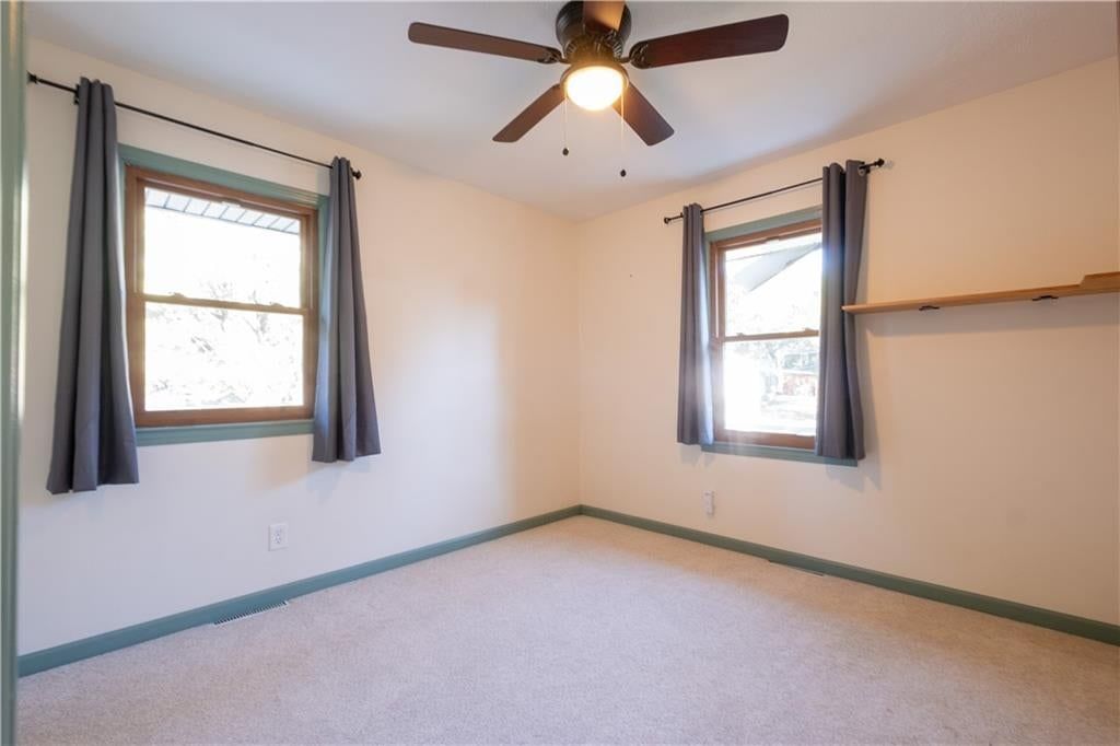 Photo 8 of 24 - 1152 NE 84th Terrace, Kansas City, MO 64155