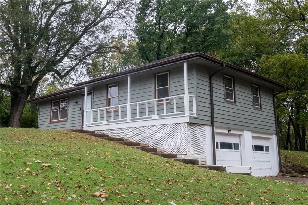 1152 NE 84th Terrace, Kansas City, MO
