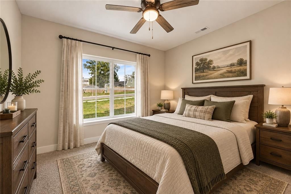 Photo 17 of 41 - 915 5th Street Terrace, Osawatomie, KS 66064