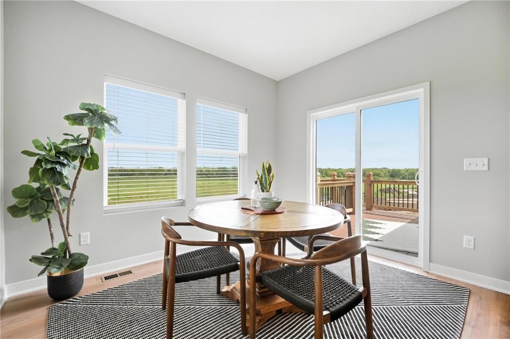 Photo 11 of 38 - 1503 SW 8th Terrace, Oak Grove, MO 64075