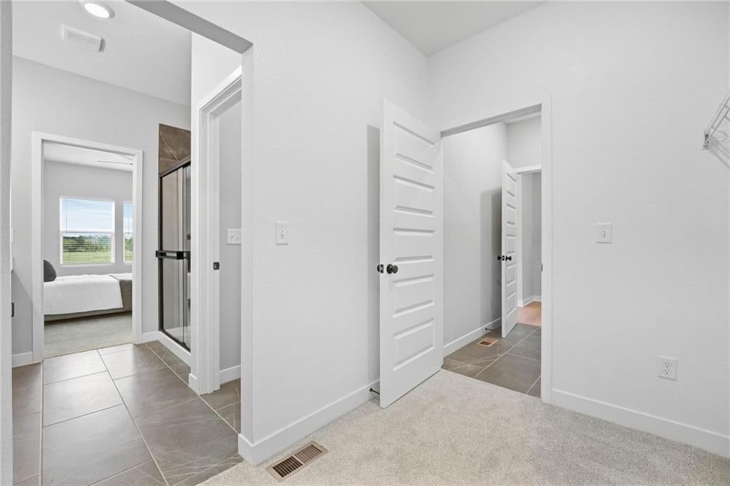 Photo 23 of 38 - 1503 SW 8th Terrace, Oak Grove, MO 64075