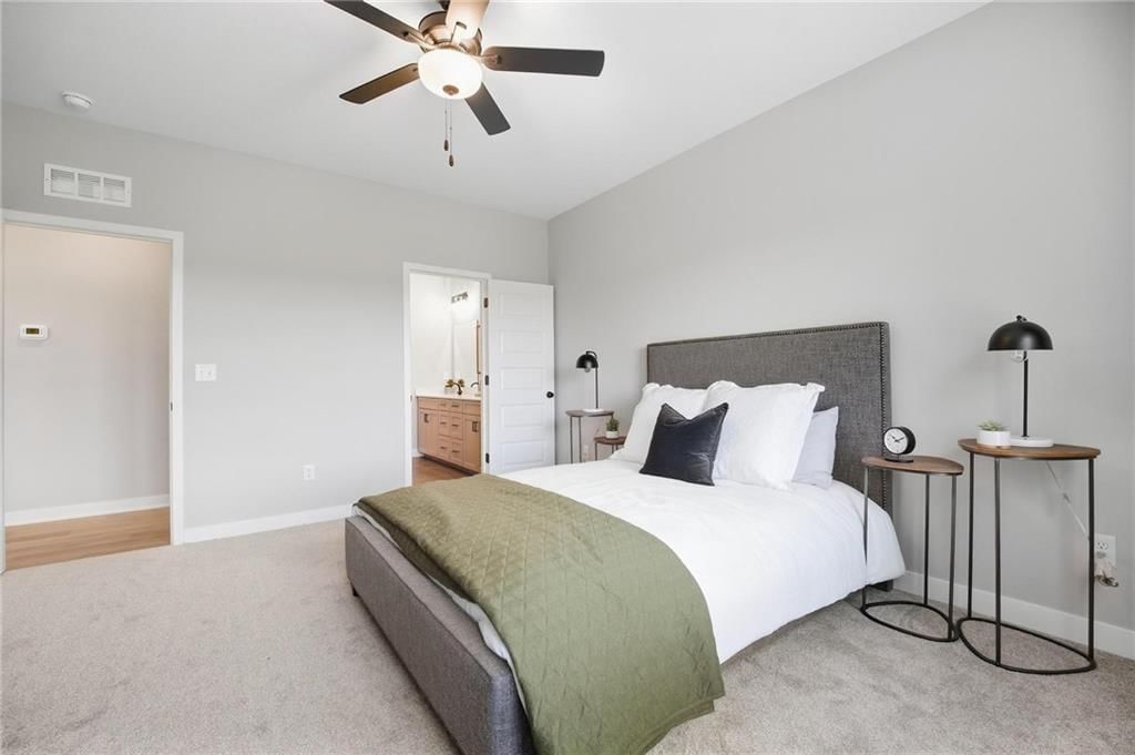 Photo 28 of 38 - 1503 SW 8th Terrace, Oak Grove, MO 64075