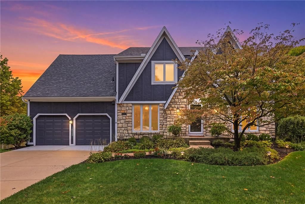 14933 W 82nd Terrace, Lenexa, KS: listing photo 2