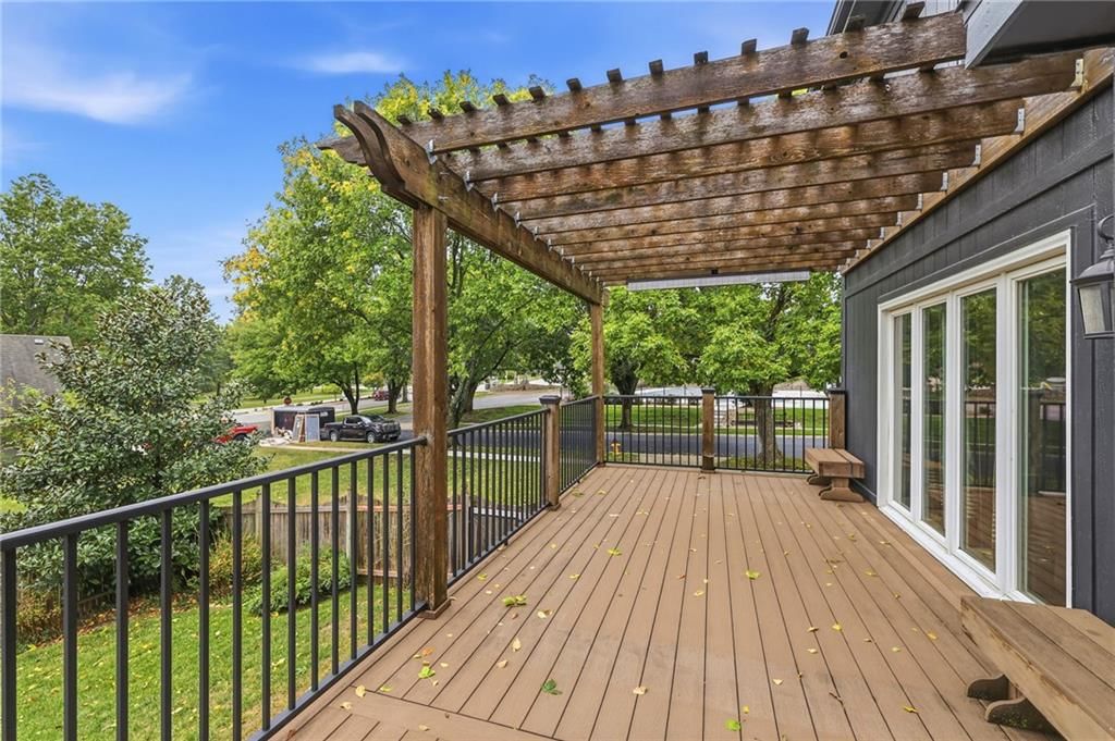 Photo 36 of 46 - 14933 W 82nd Terrace, Lenexa, KS 66215