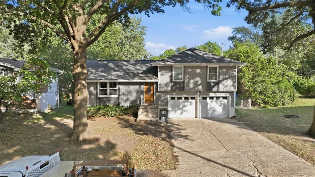 1305 Madison Street, Lee's Summit, MO