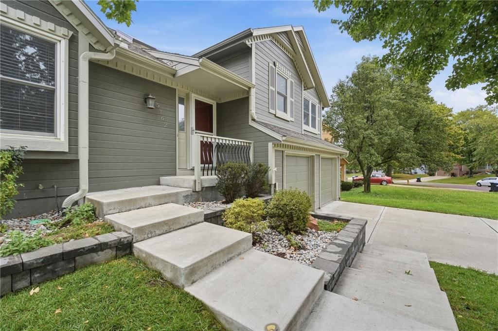 Photo 44 of 71 - 15762 Horton Street, Overland Park, KS 66223