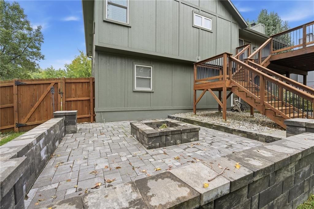 Photo 51 of 71 - 15762 Horton Street, Overland Park, KS 66223