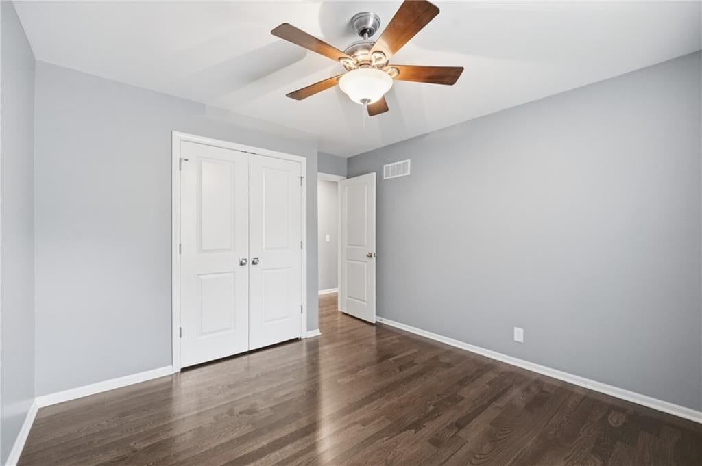 Photo 20 of 71 - 15762 Horton Street, Overland Park, KS 66223