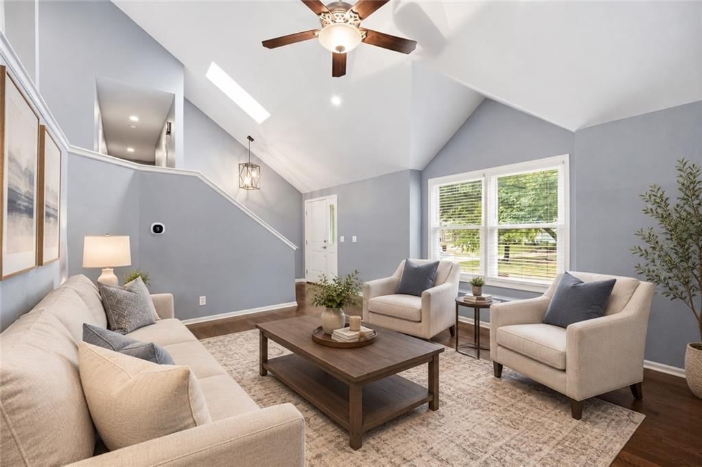 Wall of windows at 15762 Horton Street, Overland Park, KS 66223