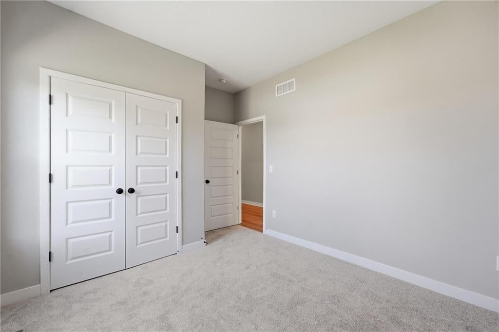 Photo 18 of 25 - 1600 SW 10th Terrace, Oak Grove, MO 64075