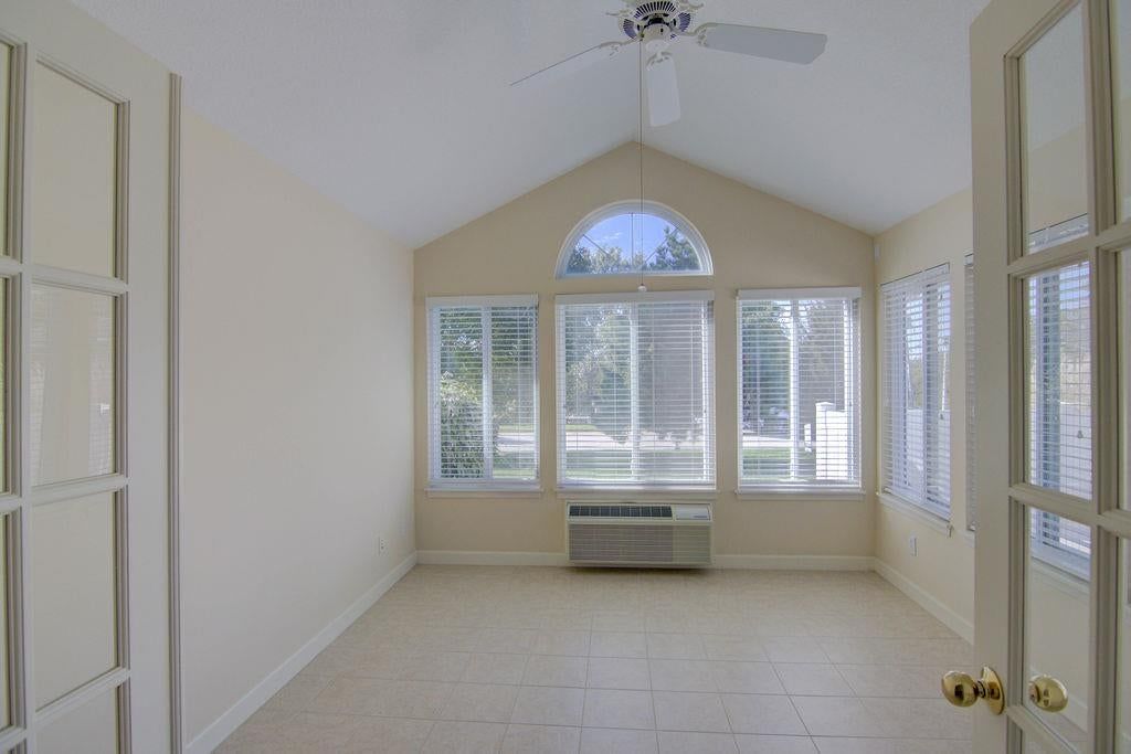Sunroom at 7101 Meadowsweet Lane, Shawnee, KS 66227