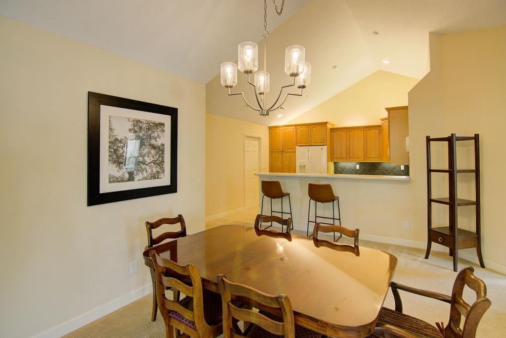 Photo 7 of 26 - 7101 Meadowsweet Lane, Shawnee, KS 66227