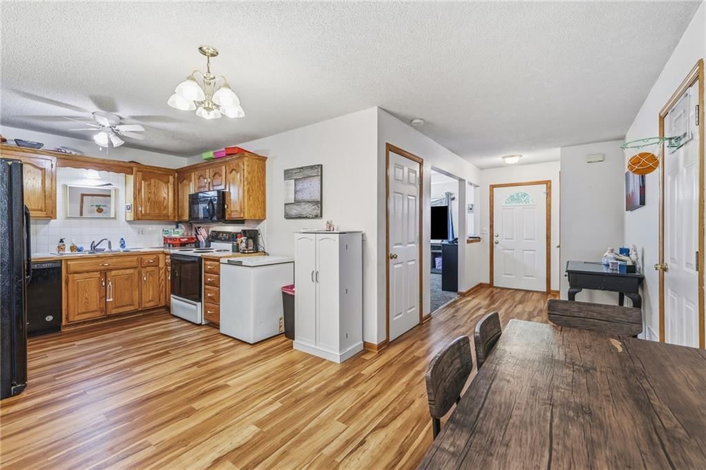 Photo 37 of 51 - 10504-06 Maple Avenue, Peculiar, MO 64078