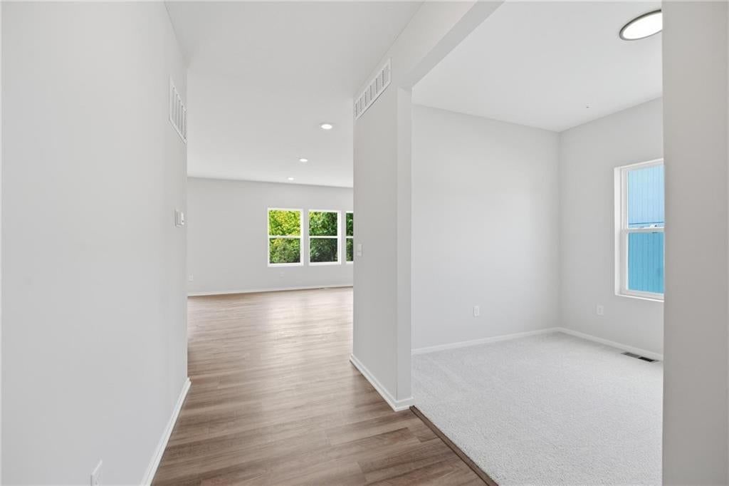 1601 SW 10th Terrace, Oak Grove, MO: listing photo 3