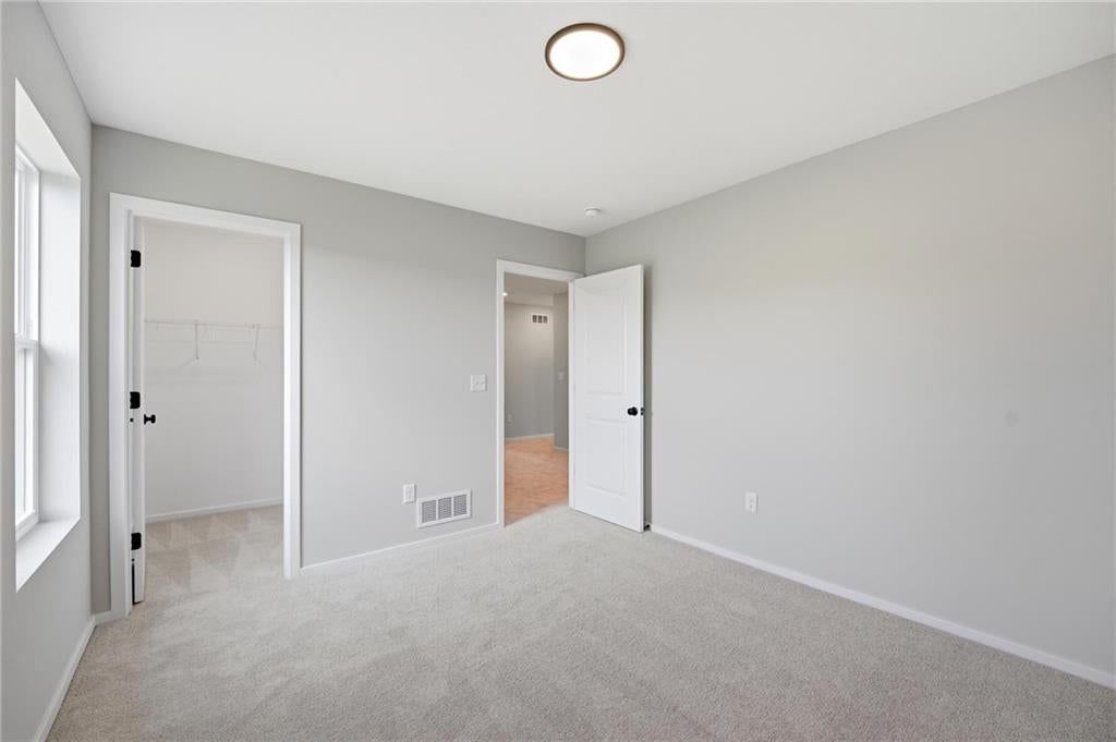 Photo 33 of 35 - 1601 SW 10th Terrace, Oak Grove, MO 64075